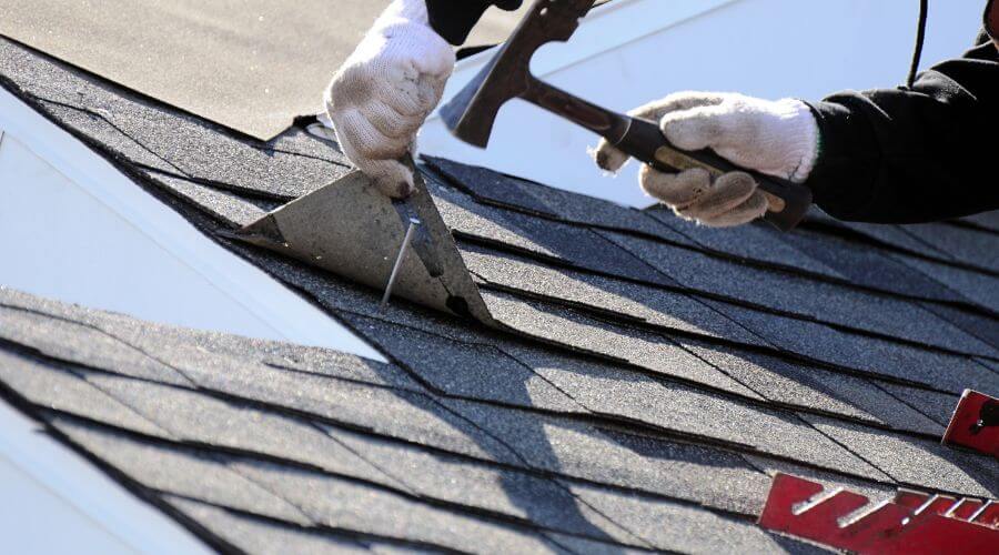 Expert new roof installation services in Leamington, UT